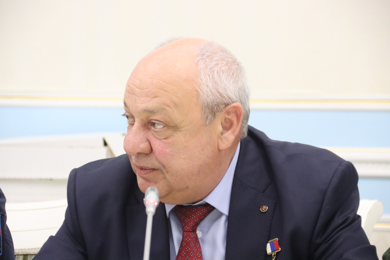 Встреча героев Отечества с руководством Махачкалы